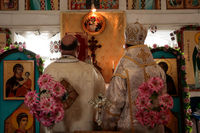 «Ви мене навчили любити Схід»: владика Максим Рябуха відвідав парафії на Дніпропетровщині