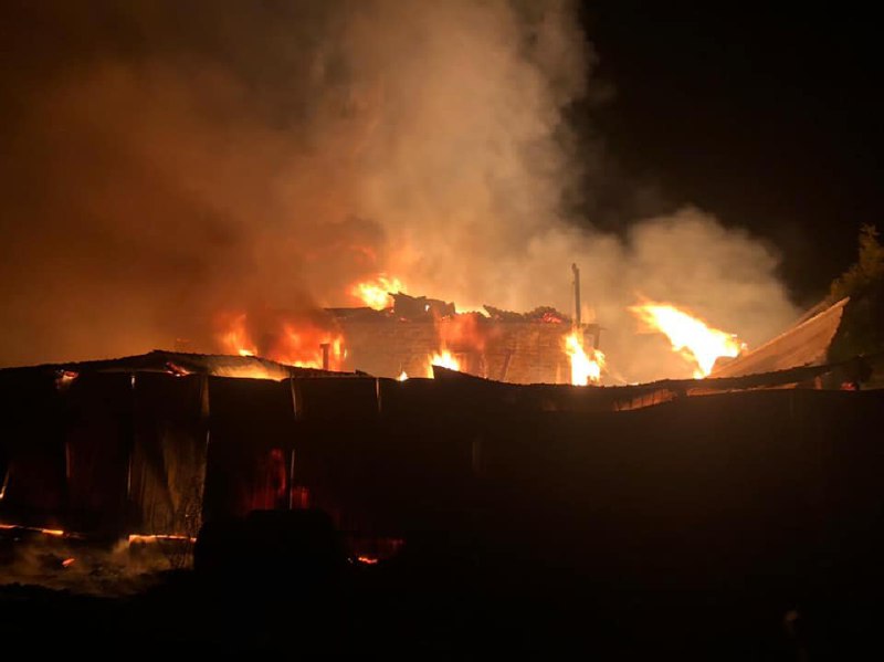 На Донеччини за минулу добу рятувальники ліквідували 10 пожеж на території області, 3 з яких виникли внаслідок ворожих обстрілів