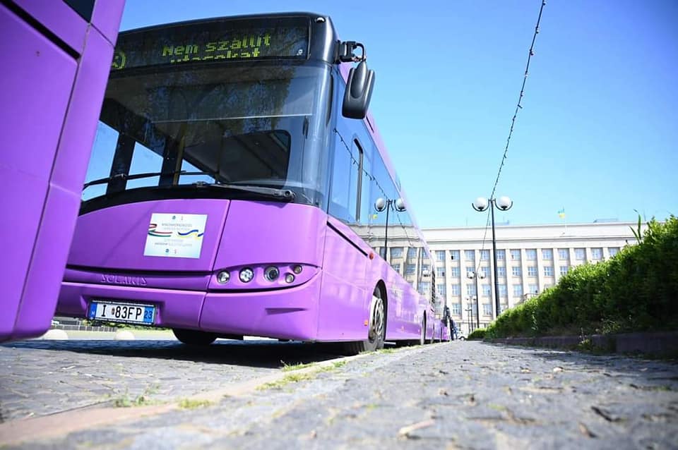 Чергові пасажирські автобуси для громад краю сьогодні отримало Закарпаття від партнерів з угорського Веспрема