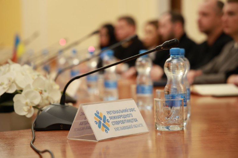 На Хмельниччині відбувся Другий Дипломатичний форум

Перший заступник начальника ОВА Сергій Тюрін мав зустріч...