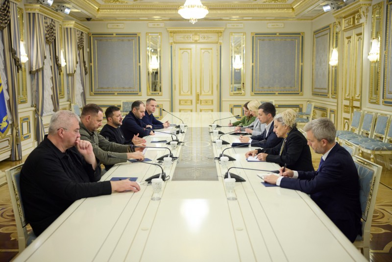 Президент України провів зустріч із міністром транспорту США
