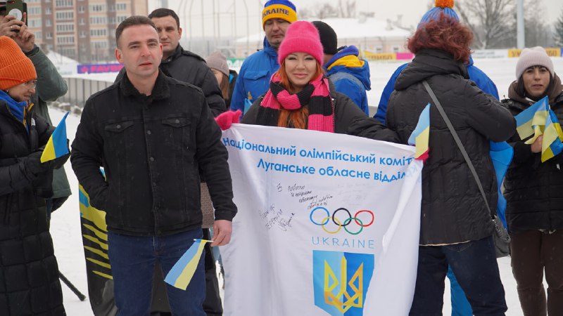 🟢 Сьогодні на стадіоні “Полісся” разом з керівниками регіональних відділень національного олімпійського... 🟢 Сьогодні на стадіоні “Полісся” разом з керівниками регіональних відділень національного олімпійського...