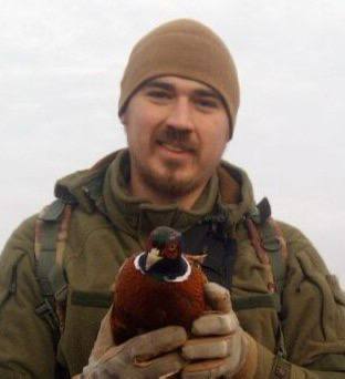 😢Захищав Маріуполь до останнього: історія Ігоря Шастуна
Ігор Шастун народився у 1993 році в Маріуполі 😢Захищав Маріуполь до останнього: історія Ігоря Шастуна
Ігор Шастун народився у 1993 році в Маріуполі