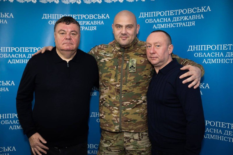 ДЯКУЮ! Люди з великим серцем та надзвичайних справ.
Надійні напарники оборонців ДЯКУЮ! Люди з великим серцем та надзвичайних справ.
Надійні напарники оборонців