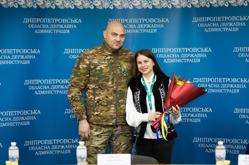 ДЯКУЮ! Люди з великим серцем та надзвичайних справ.
Надійні напарники оборонців ДЯКУЮ! Люди з великим серцем та надзвичайних справ.
Надійні напарники оборонців