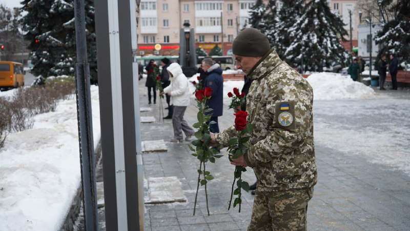 🇺🇦 Сьогодні свято тих, хто непохитно стоїть на захисті нашої Держави, хто боронить та звільняє кожен сантиметр... 🇺🇦 Сьогодні свято тих, хто непохитно стоїть на захисті нашої Держави, хто боронить та звільняє кожен сантиметр...
