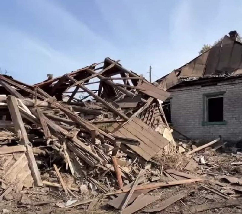 У Райгородці на Сватівщині не залишилося жодного мешканця
До повномасштабного вторгнення рф в цьому селі... У Райгородці на Сватівщині не залишилося жодного мешканця
До повномасштабного вторгнення рф в цьому селі...