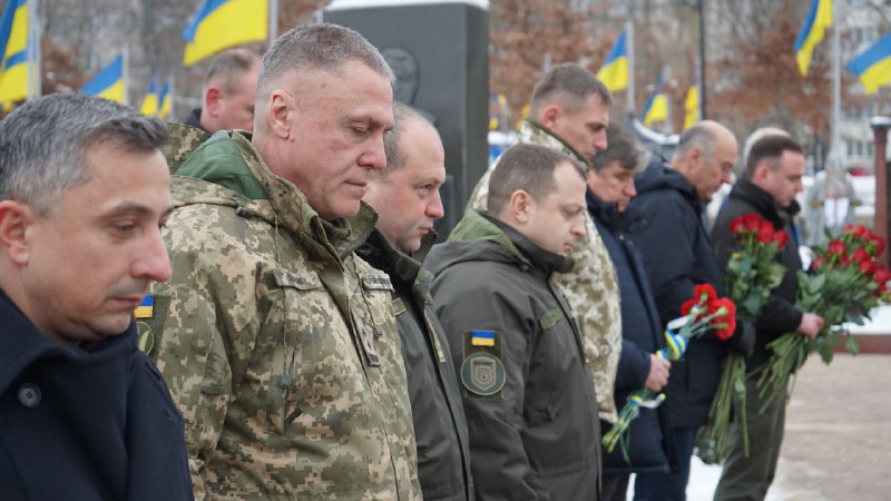🇺🇦 Сьогодні свято тих, хто непохитно стоїть на захисті нашої Держави, хто боронить та звільняє кожен сантиметр... 🇺🇦 Сьогодні свято тих, хто непохитно стоїть на захисті нашої Держави, хто боронить та звільняє кожен сантиметр...