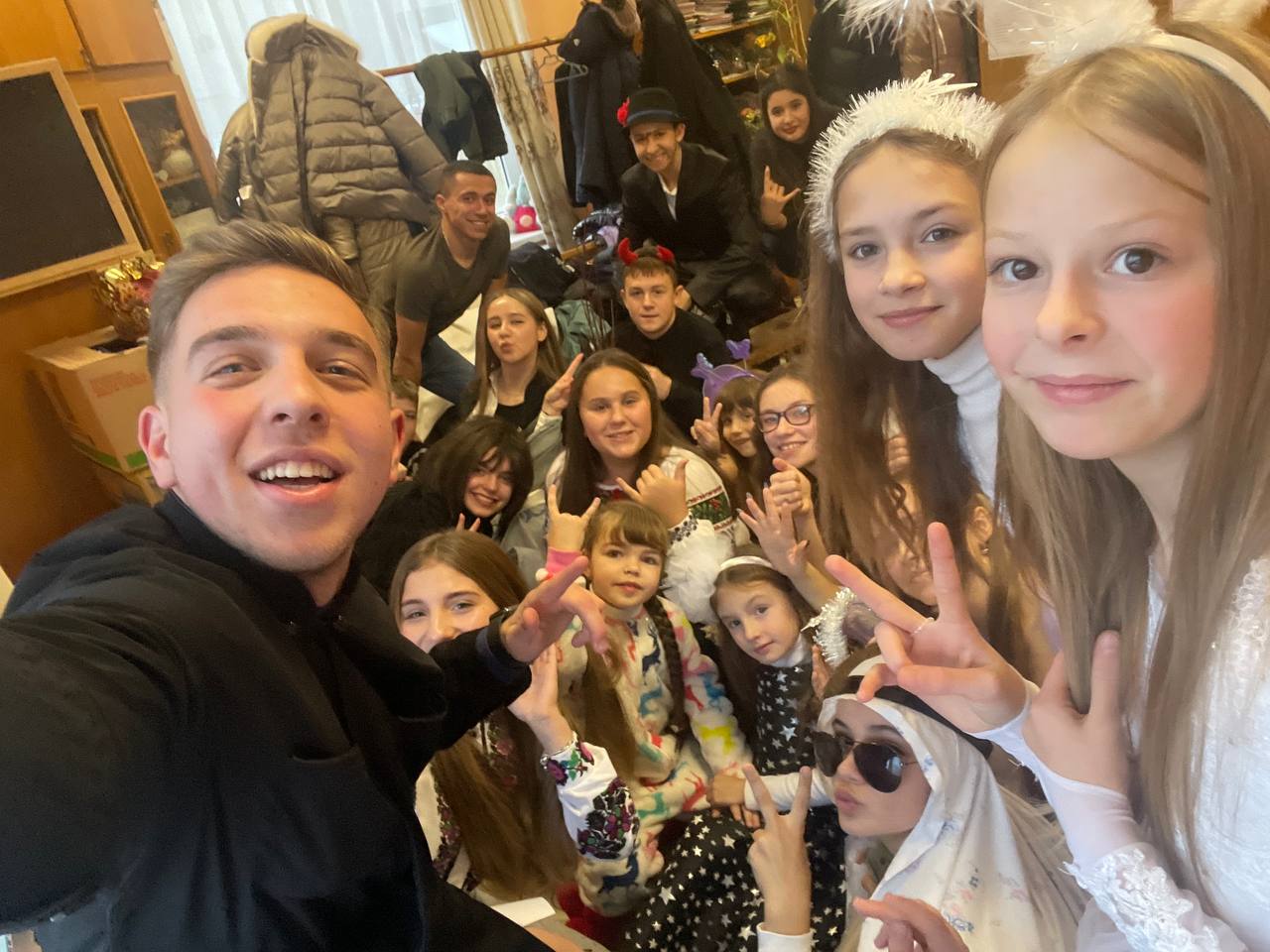 У Сільці відбулося свято св. Миколая для учасників катехитичної школи У Сільці відбулося свято св. Миколая для учасників катехитичної школи