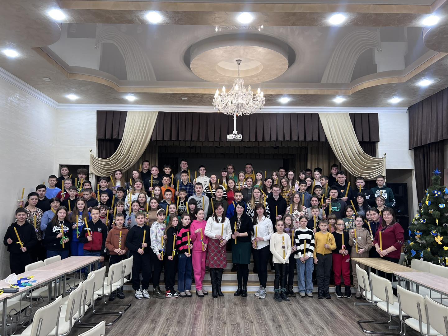 Екосвічка на служінні вбогим: сотні парафій Івано-Франківської архієпархії долучились до благодійної ініціативи Екобюро УГКЦ