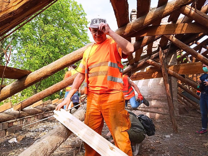 🇺🇦Маріуполець отримав подяку Верховної Ради України за розвиток волонтерського руху 🇺🇦Маріуполець отримав подяку Верховної Ради України за розвиток волонтерського руху