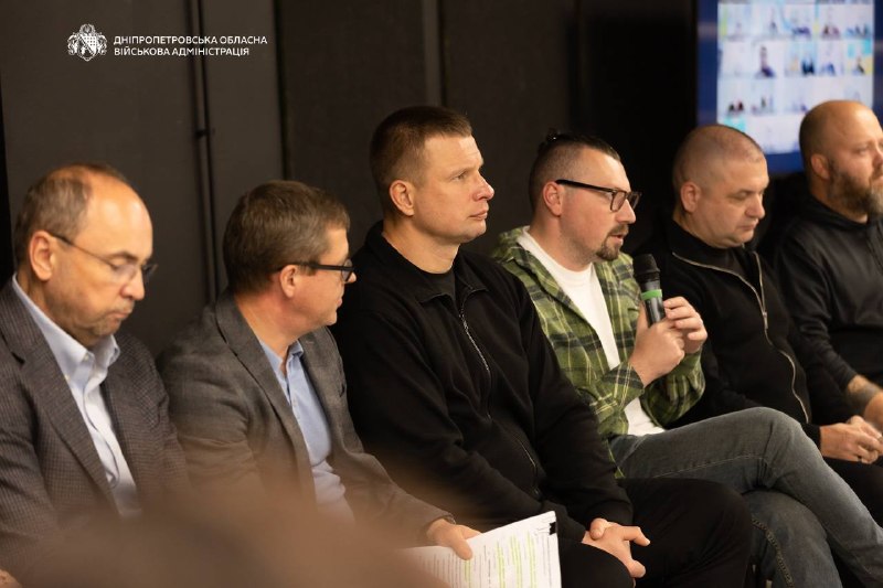✅У Дніпрі разом із Міністром у справах громад, територій та внутрішньо переміщених осіб України Віталієм Безгіним... ✅У Дніпрі разом із Міністром у справах громад, територій та внутрішньо переміщених осіб України Віталієм Безгіним...