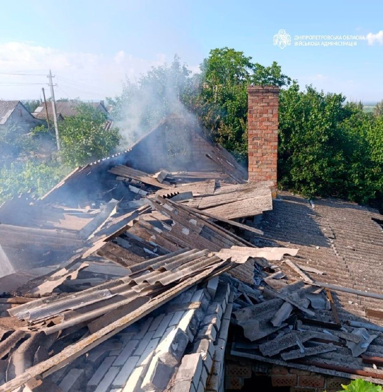 Дніпропетровщина
6 липня
18:30
Одна людина дістала поранень. Майже 50 разів ворог атакував 4 райони безпілотниками, артилерією та ракетою Дніпропетровщина
6 липня
18:30
Одна людина дістала поранень. Майже 50 разів ворог атакував 4 райони безпілотниками, артилерією та ракетою