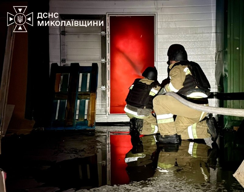 Учора та сьогодні зранку росіяни атакували Миколаївщину: під ударами опинилася цивільна та енергетична інфраструктура! Учора та сьогодні зранку росіяни атакували Миколаївщину: під ударами опинилася цивільна та енергетична інфраструктура!