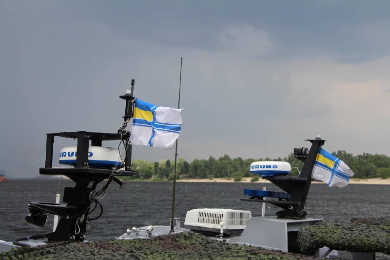 🇺🇦⚓Ти можеш обрати — стояти осторонь чи стати частиною сили.
"Сумніви — це для вчора 🇺🇦⚓Ти можеш обрати — стояти осторонь чи стати частиною сили.
"Сумніви — це для вчора