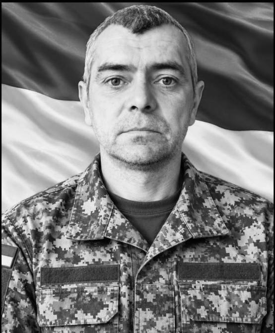 Щоденно о 9 годині – загальнонаціональна хвилина мовчання. Зупиніться, де б ви не були Щоденно о 9 годині – загальнонаціональна хвилина мовчання. Зупиніться, де б ви не були