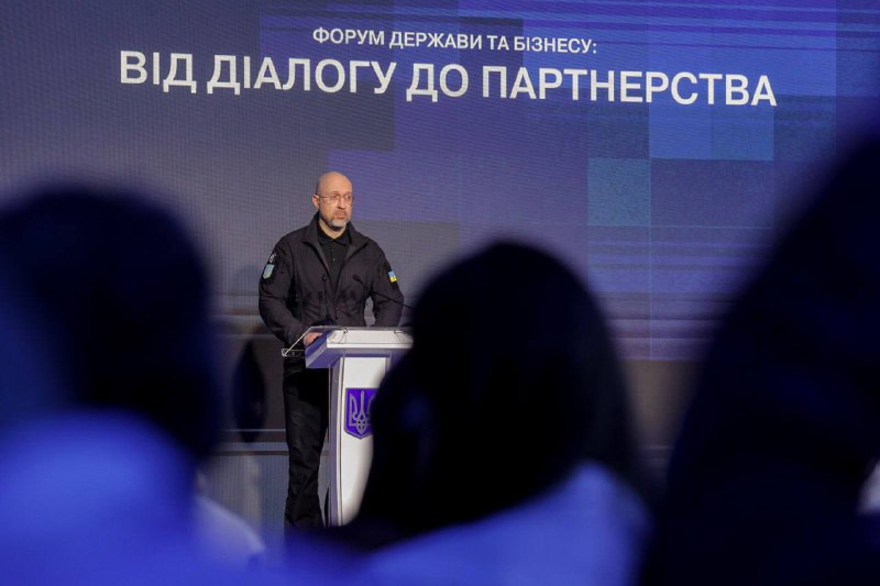 Приватний сектор економіки був, є і буде ядром обороноздатності держави. За п’ять місяців цього року бізнес... Приватний сектор економіки був, є і буде ядром обороноздатності держави. За п’ять місяців цього року бізнес...