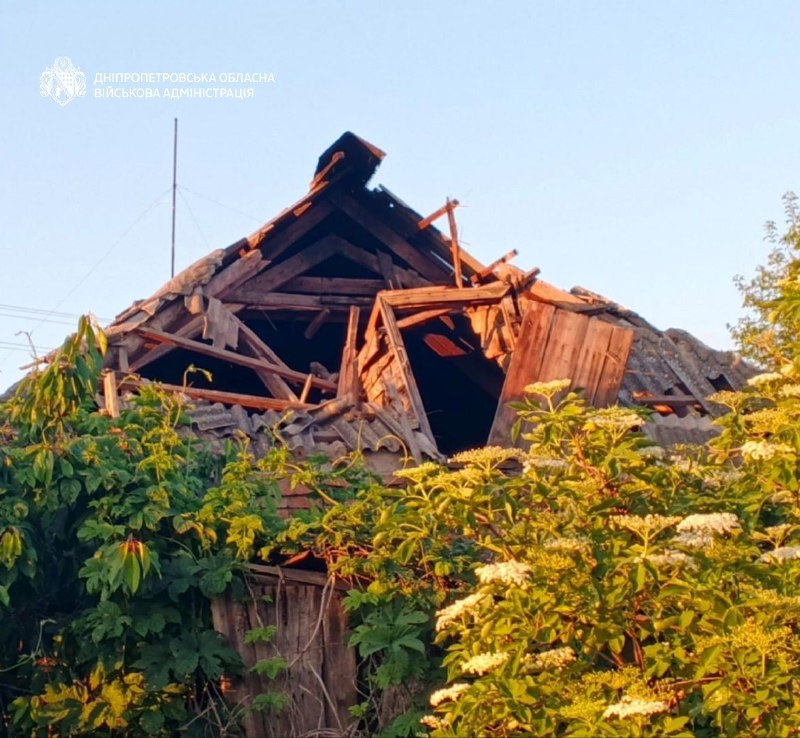 Дніпропетровщина
1 червня
18:30
Двоє людей дістали поранень. Понад 40 разів ворог атакував чотири райони області безпілотниками Дніпропетровщина
1 червня
18:30
Двоє людей дістали поранень. Понад 40 разів ворог атакував чотири райони області безпілотниками