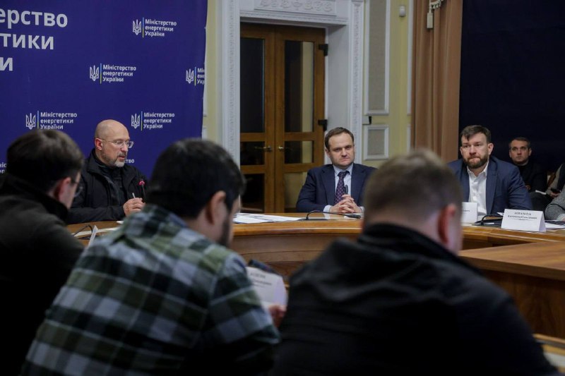 Продовжуємо роботу в межах Штабу з ліквідації наслідків надзвичайних ситуацій у Києві та області. Продовжуємо роботу в межах Штабу з ліквідації наслідків надзвичайних ситуацій у Києві та області.