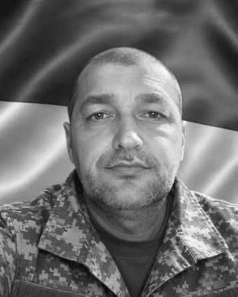 Щоденно о 9 годині – загальнонаціональна хвилина мовчання. Зупиніться, де б ви не були Щоденно о 9 годині – загальнонаціональна хвилина мовчання. Зупиніться, де б ви не були