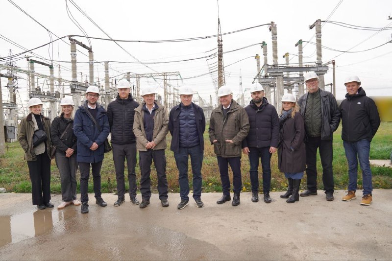 Вивчення українського досвіду захисту ключових енергооб’єктів в умовах війни та перспективи посилення міжнародної... Вивчення українського досвіду захисту ключових енергооб’єктів в умовах війни та перспективи посилення міжнародної...