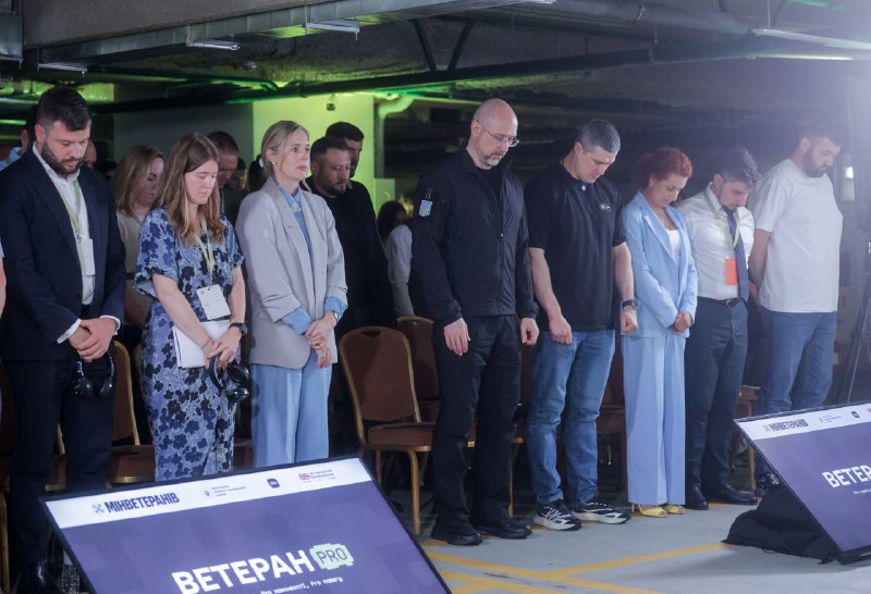 📲 Робимо сьогодні черговий важливий крок назустріч нашим захисникам і захисницям — запроваджуємо цифрову екосистему Ветеран Pro 📲 Робимо сьогодні черговий важливий крок назустріч нашим захисникам і захисницям — запроваджуємо цифрову екосистему Ветеран Pro