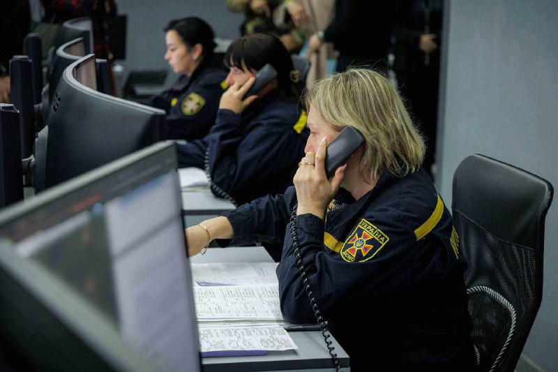 На Харківщині розпочав роботу Регіональний моніторингово-аналітичний центр з надзвичайних ситуацій ХОВА. На Харківщині розпочав роботу Регіональний моніторингово-аналітичний центр з надзвичайних ситуацій ХОВА.