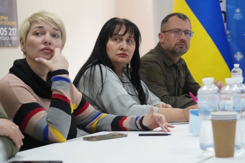 Стійкість медичної системи в умовах повномасштабного вторгнення обговорили під час «Діалогу з громадами» Стійкість медичної системи в умовах повномасштабного вторгнення обговорили під час «Діалогу з громадами»