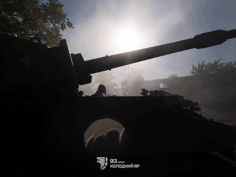 Головне на Луганщині за добу
📌Біля двох населених пунктів точилися бойові дії на Лиманському напрямку Головне на Луганщині за добу
📌Біля двох населених пунктів точилися бойові дії на Лиманському напрямку