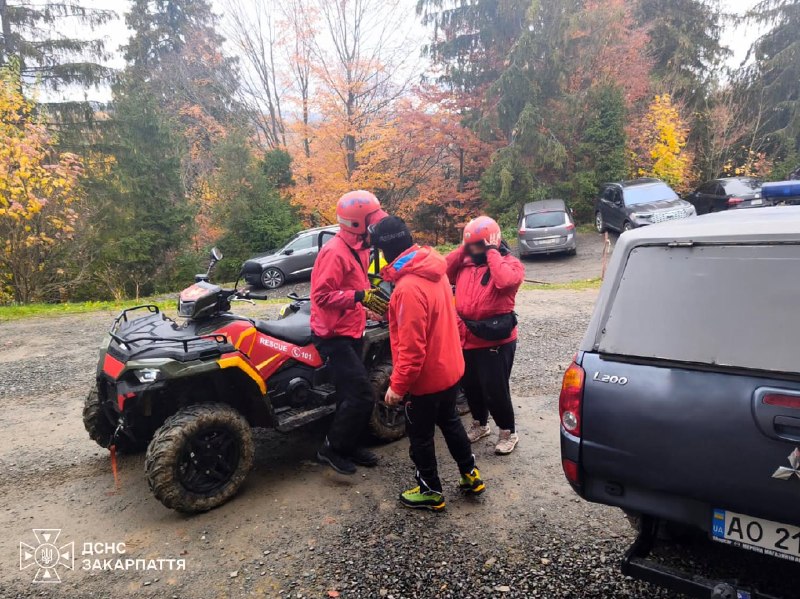 🏔 У Карпатах сніг: плануючи похід у гори, зважайте на погоду!
Сніг, холод і втома змусили двох киянок звернутися... 🏔 У Карпатах сніг: плануючи похід у гори, зважайте на погоду!
Сніг, холод і втома змусили двох киянок звернутися...