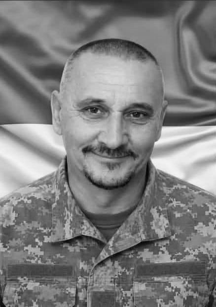 Щоденно о 9 годині – загальнонаціональна хвилина мовчання. Зупиніться, де б ви не були Щоденно о 9 годині – загальнонаціональна хвилина мовчання. Зупиніться, де б ви не були