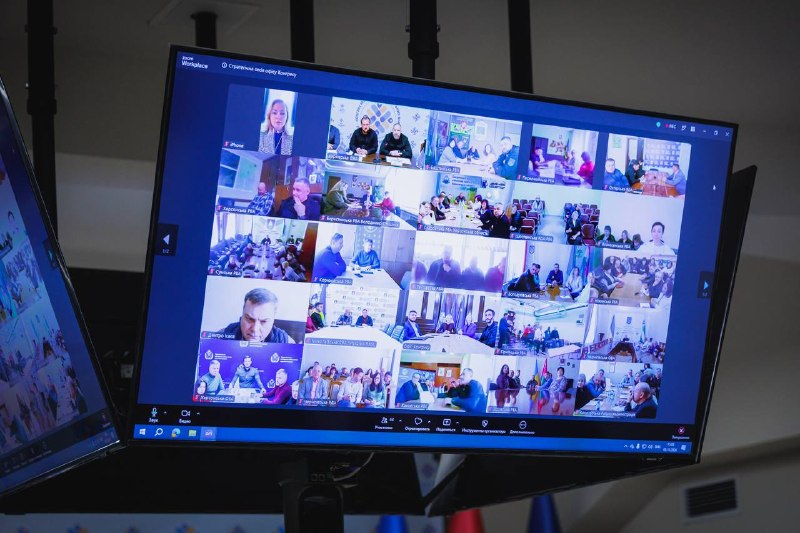 🔹Долучилися до обговорення нової системи управління публічними інвестиціями. 🔹Долучилися до обговорення нової системи управління публічними інвестиціями.