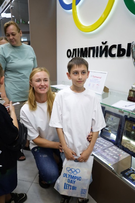 Координаційний центр «Вільні разом» у Дніпрі організував візит до відділення Національного олімпійського комітету. Координаційний центр «Вільні разом» у Дніпрі організував візит до відділення Національного олімпійського комітету.
