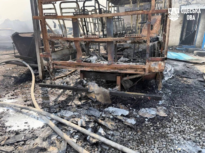 ❗️До 6 людей збільшилася кількість постраждалих внаслідок ворожої атаки на цивільне підприємство ❗️До 6 людей збільшилася кількість постраждалих внаслідок ворожої атаки на цивільне підприємство