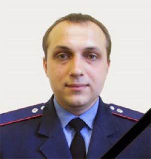 🇺🇦 Вшановуємо пам'ять Героїв, які до останнього подиху боронили нашу країну від російських окупантів 🇺🇦 Вшановуємо пам'ять Героїв, які до останнього подиху боронили нашу країну від російських окупантів