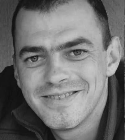 Щоденно о 9 годині – загальнонаціональна хвилина мовчання. Зупиніться, де б ви не були Щоденно о 9 годині – загальнонаціональна хвилина мовчання. Зупиніться, де б ви не були