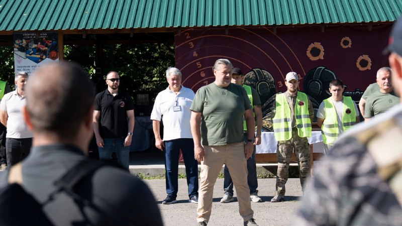 Сьогодні на Житомирщині відбувся стрілецький турнір, який об'єднав 35 учасників із Житомирської, Київської та Хмельницької областей Сьогодні на Житомирщині відбувся стрілецький турнір, який об'єднав 35 учасників із Житомирської, Київської та Хмельницької областей
