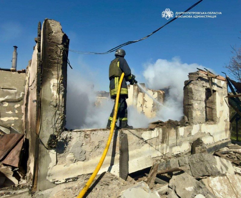 Дніпропетровщина
6 квітня
18:30
10 людей дістали поранень. Понад 50 разів ворог атакував три райони області артилерією, дронами та авіабомбою. Дніпропетровщина
6 квітня
18:30
10 людей дістали поранень. Понад 50 разів ворог атакував три райони області артилерією, дронами та авіабомбою.