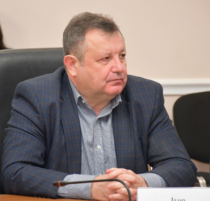 Сьогодні - діалог з депутатами обласної ради на майданчику обласної військової адміністрації Сьогодні - діалог з депутатами обласної ради на майданчику обласної військової адміністрації