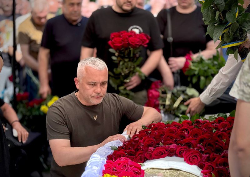 🌑 Одещина прощається зі своїм Героєм
Костянтин Оборін — справжній патріот України 🌑 Одещина прощається зі своїм Героєм
Костянтин Оборін — справжній патріот України