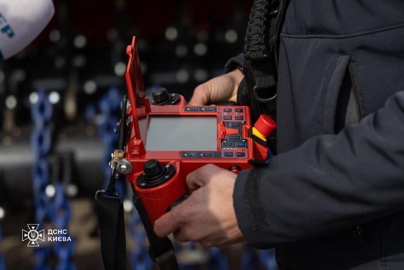 ❗️На Майдані Незалежності у Києві «Укрпошта» презентувала нову поштову марку, присвячену українським саперам
Випуск «Повертаємо до життя ❗️На Майдані Незалежності у Києві «Укрпошта» презентувала нову поштову марку, присвячену українським саперам
Випуск «Повертаємо до життя