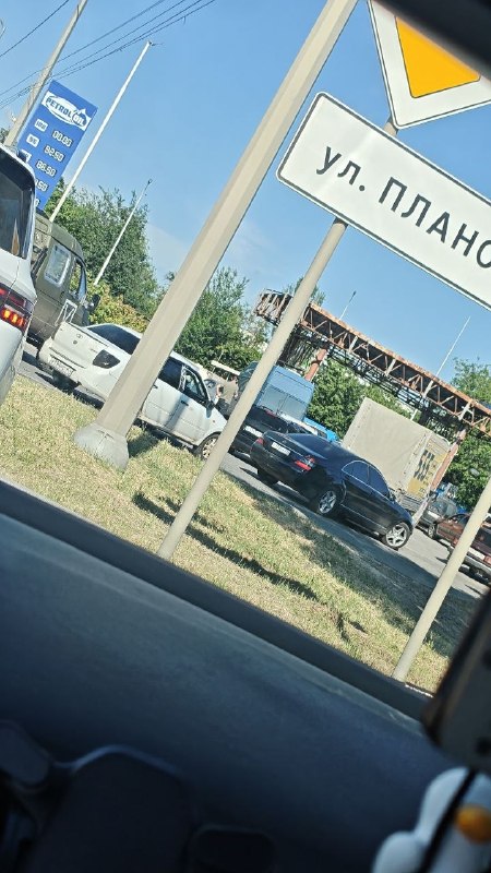 ☝️Палива дедалі менше, а черг — дедалі більше: у Маріуполі загострюється бензинова криза ☝️Палива дедалі менше, а черг — дедалі більше: у Маріуполі загострюється бензинова криза