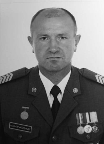 Щоденно о 9 годині – загальнонаціональна хвилина мовчання. Зупиніться, де б ви не були Щоденно о 9 годині – загальнонаціональна хвилина мовчання. Зупиніться, де б ви не були