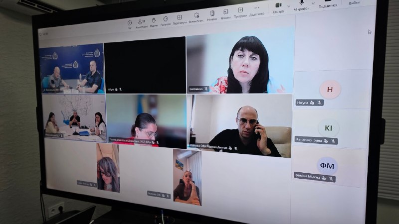 На деокупованій частині Херсонщини триває евакуація родин із дітьми до безпечніших областей України. На деокупованій частині Херсонщини триває евакуація родин із дітьми до безпечніших областей України.