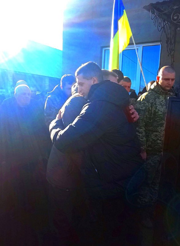 🕯️У селі Черешенька, що на Вижниччині попрощалися із загиблим Героєм, капітаном військової частини А7186 - Петром Ковалюком 🕯️У селі Черешенька, що на Вижниччині попрощалися із загиблим Героєм, капітаном військової частини А7186 - Петром Ковалюком