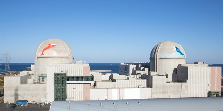 ⚛️ Уганда планує побудувати два реактори і веде перемовини з корейським виробником
Керівництво корейської компанії Korea Hydro & ⚛️ Уганда планує побудувати два реактори і веде перемовини з корейським виробником
Керівництво корейської компанії Korea Hydro &