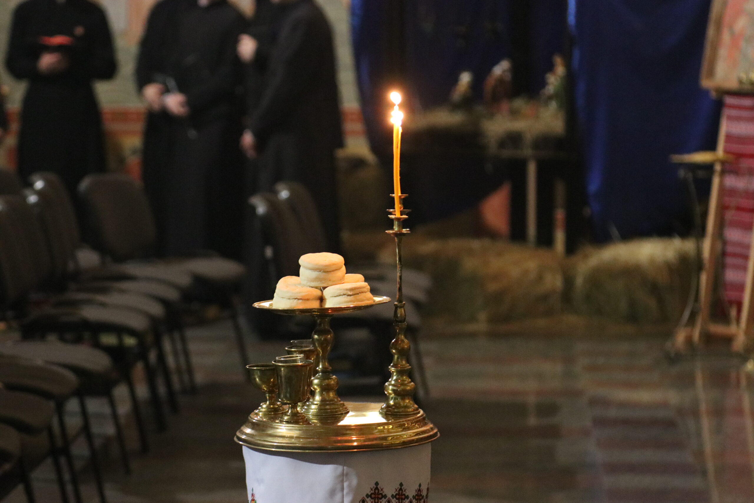 Близько пів мільйона гривень зібрали на&nbsp;цьогорічній &laquo;Різдвяній просфорі&raquo; для стипендій семінаристам