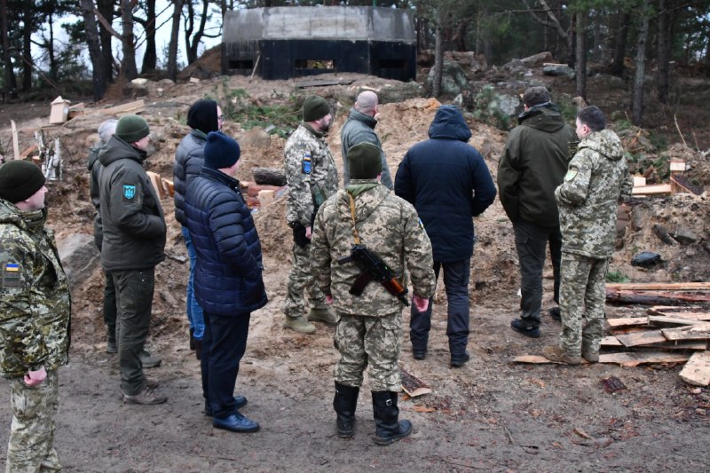 🔵 Головне за тиждень у Поліському краю:
⏺ На кордоні з білоруссю триває будівництво захисних споруд 🔵 Головне за тиждень у Поліському краю:
⏺ На кордоні з білоруссю триває будівництво захисних споруд