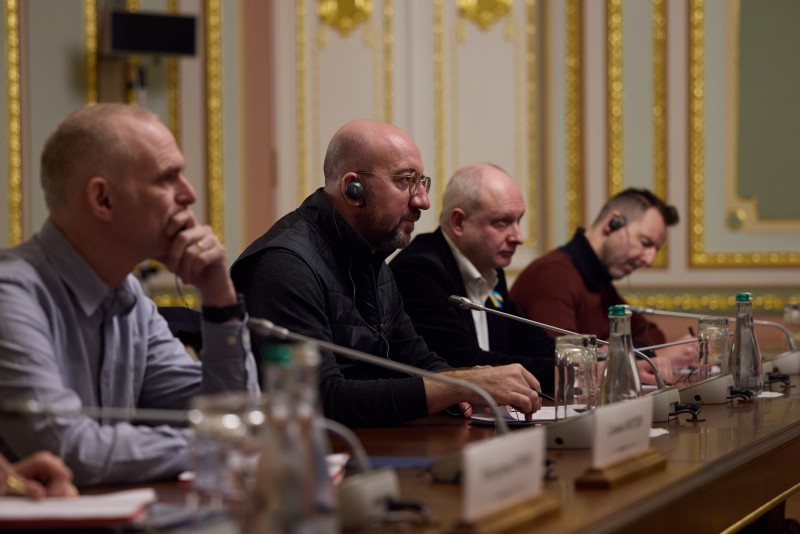 Масштаб нашої співпраці є новою історією і для України, і для Євросоюзу – Володимир Зеленський за результатами зустрічі з Шарлем Мішелем у Києві Масштаб нашої співпраці є новою історією і для України, і для Євросоюзу – Володимир Зеленський за результатами зустрічі з Шарлем Мішелем у Києві