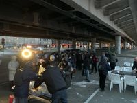 Отці оріоністи та&nbsp;фундація &laquo;Мудра справа&raquo; роздають гарячі обіди людям, позбавленим домівки